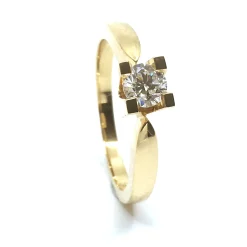 14 KT. GULD EVA RING MED BRILLANT 0,38 CT. W/SI