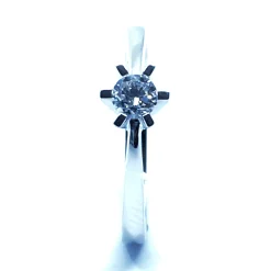 14 KT. HVIDGULD CARLA RING MED BRILLANT 0,25 CT. W/SI