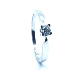 14 KT. HVIDGULD EVA RING MED BRILLANT 0,15 CT. W/SI