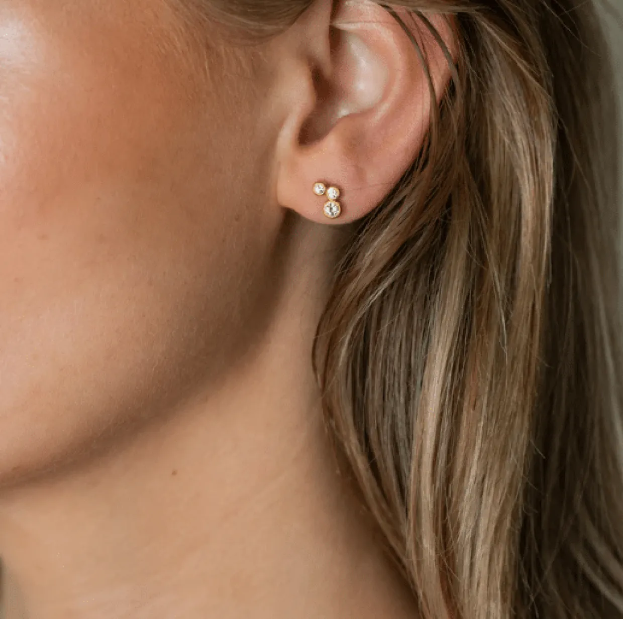 BYBIEHL STARDUST ØRERING SØLV FORGYLDT MED ZIRKONIA - 4-4602a-GP