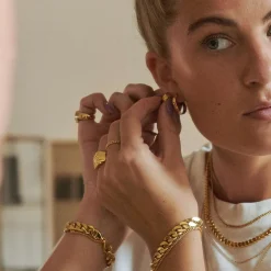 CAMILLE BRINCH BANKET ØRERINGE MELLEM FORGYLDT SØLV - MBH-FG