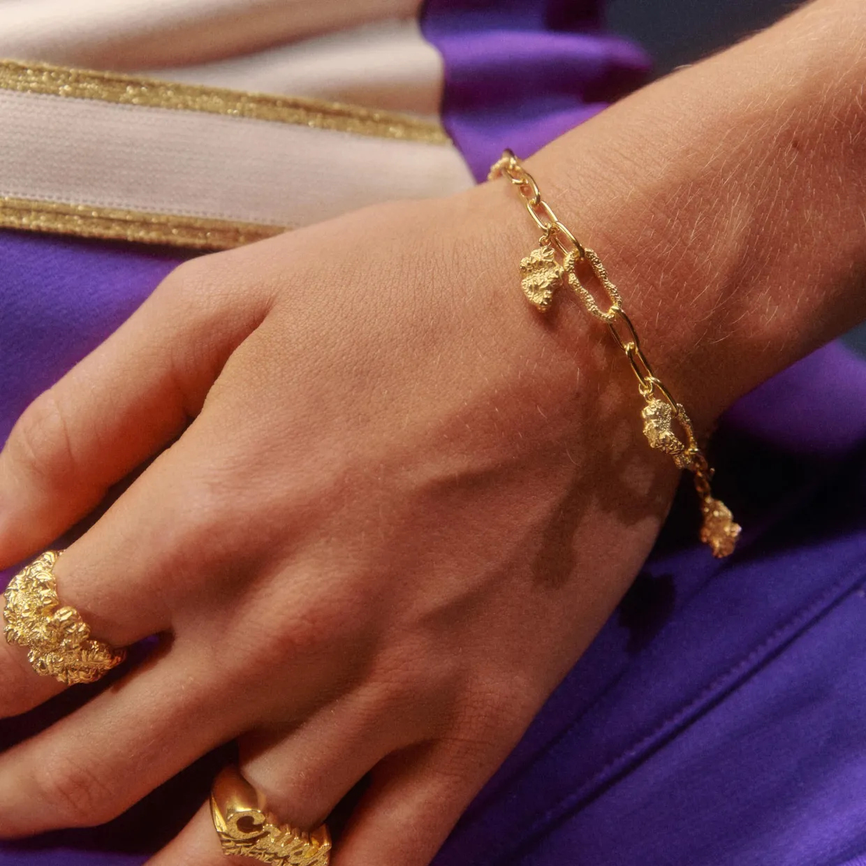 CAMILLE BRINCH CHARM CRUSH ARMBÅND FORGYLD SØLV I 19 CM - CCRB-FG-19