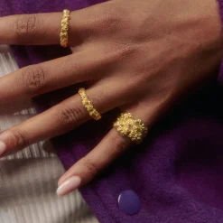 CAMILLE BRINCH LEVITATE CRUSH EVEN BIGGER RING FORGYLDT SØLV - EBLCRR-FG