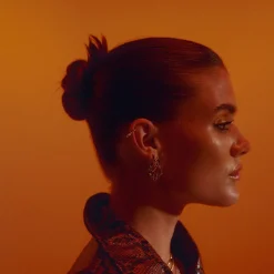 CAMILLE BRINCH MEDIUM INFINITY FLAMES HOOPS ØRERINGE SØLV FORGYLDT - MIFLH-FG