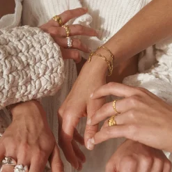 CAMILLE BRINCH NUGGET LAYERS T-LOCK ARMBÅND FORGYLDT SØLV 19 CM - NLATA-FG-19