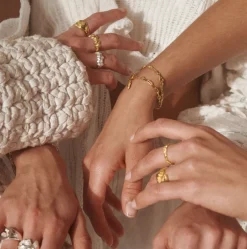 CAMILLE BRINCH NUGGET LAYERS T-LOCK ARMBÅND FORGYLDT SØLV - NLATA-FG-18