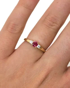CHRISTOFFERSEN JEWELLERY RING 14 KARAT GULD MED RUBIN OG 0,11 CARAT BRILLANTER – 5000490-RU