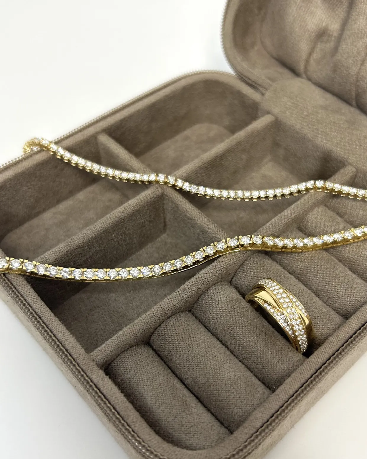 CHRISTOFFERSEN JEWELLERY TENNISARMBÅND 14 KARAT GULD MED 5,31 CARAT BRILLANTER - 9000016