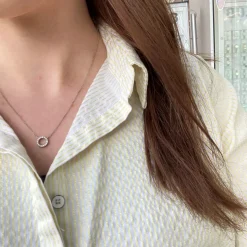 CHRISTOFFERSEN JEWELLERY HALSKÆDE 14 KARAT HVIDGULD CIRKEL MED BRILLANTER - 2000158-5