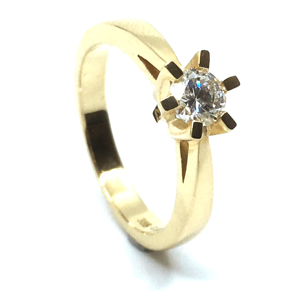 CHRISTOFFERSEN JEWELLERY CARLA RING 14 KARAT GULD MED BRILLANT 0,38 CT. W/SI - 5001108