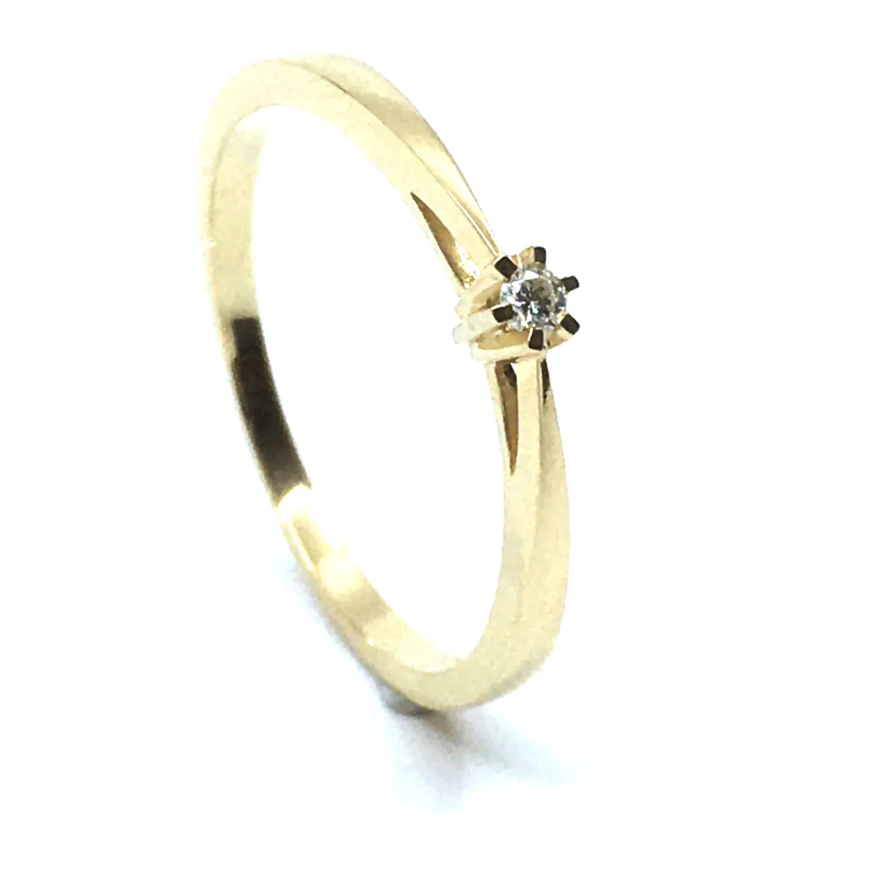 CHRISTOFFERSEN JEWELLERY CARLA RING 8 KARAT GULD MED BRILLANT 0,03 CT - 5001241-3