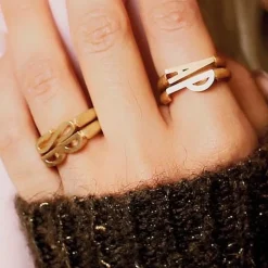 HEIRING INITIALS RING I FORGYLDT SØLV MED BOGSTAVET T - 52-4-20FG