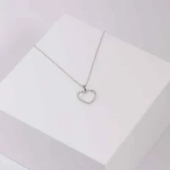 JOANLI NOR AIDANOR HALSKÆDE SØLV HJERTE MED ZIRKONIA - 20450030900