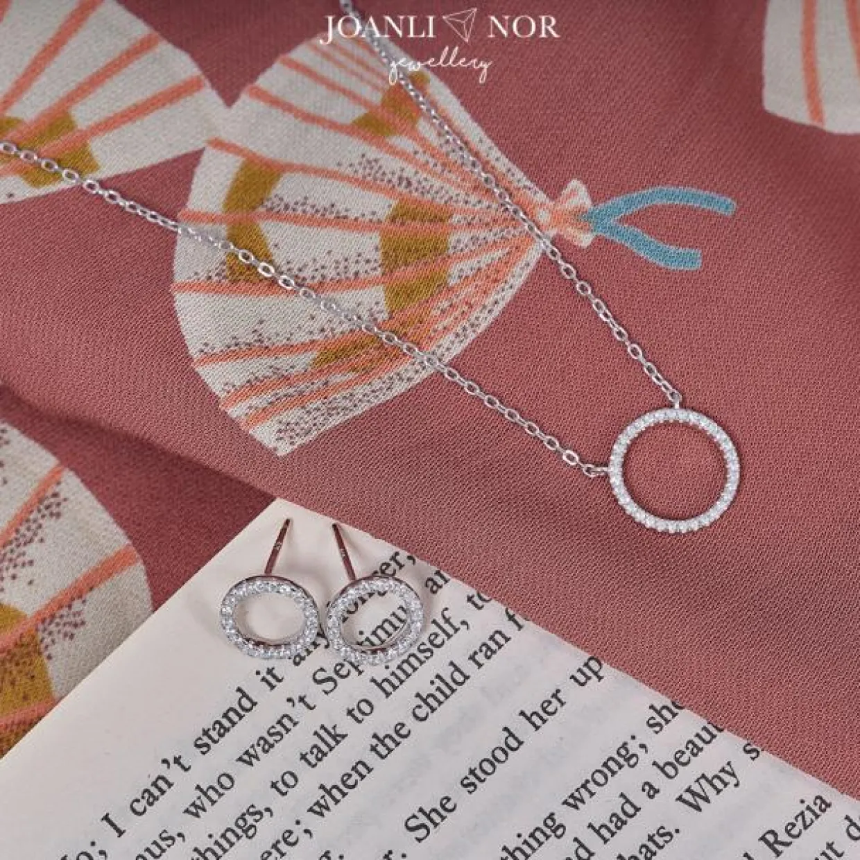 JOANLI NOR ANNANOR HALSKÆDE SØLV CIRKEL MED SYNTETISK ZIRKONIA - 20450050900