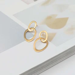 JULIE SANDLAU AVA ØRERINGE FORGYLDT SØLV - ST248GD