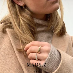 MADS Z 14 KARAT ØRERINGE POETRY HOOP MED BRILLANTER 0,16 CARAT - 1511036