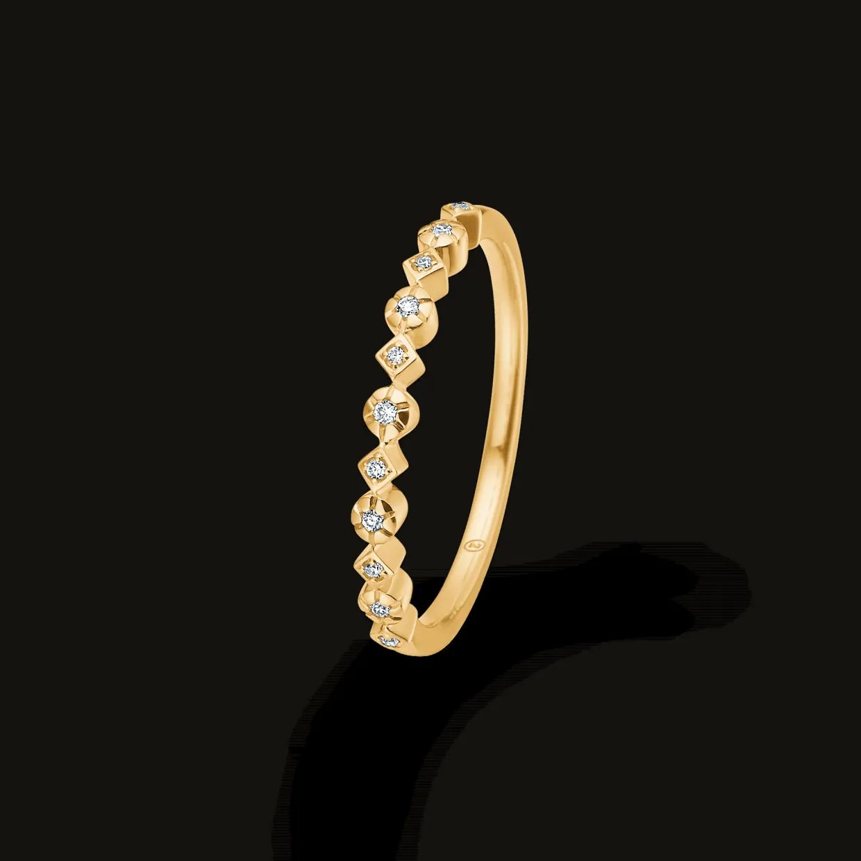 MADS Z POETRY 14 KARAT GULD RING MED BRILLANTER - 1541150