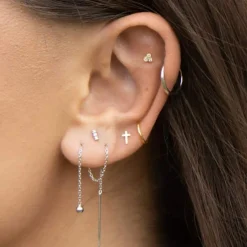 NORDAHL JEWELLERY LABRET PIRCING SØLV MED 3 ZIRKONIA - 30140030900