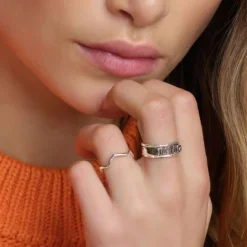 NORDAHL JEWELLERY SØLV RING MED OVERFLADE - 125 325