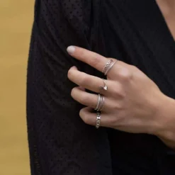 NORDAHL JEWELLERY SØLV RING MED OVERFLADE - 125 325