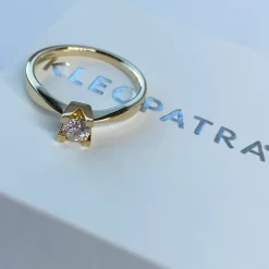 SCROUPLES KLEOPATRA 14 KARAT GULD RING MED BRILLANT 0,25 - 7135,25