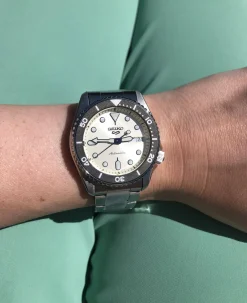 SEIKO 5 SPORT CREM SKIVE - SRPK31K1