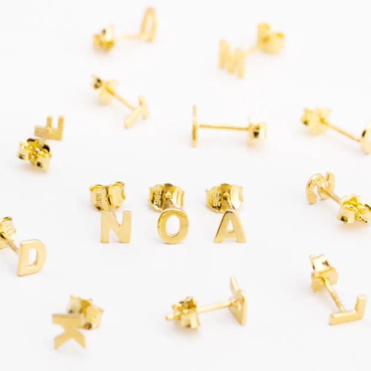 SIERSBØL 14 KARAT GULD ØRERING MED BOGSTAVET T - 3083187050T