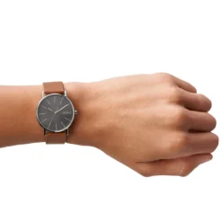 SKAGEN SIGNATUR UR HERRE STÅL MED BRUN LÆDERREM - SKW6578