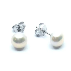 SØLV ØRESTIK RHODINERET HVID MED KNAP FERSKVANDSPERLE 6 MM