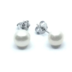 SØLV ØRESTIK RHODINERET MED KNAP LYS CREAM FARVET FERSKVANDSPERLE 5 MM