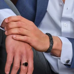 SON OF NOA HERREARBÅND SORT FLETTET LÆDER MED STÅL LÅS - 80970239119