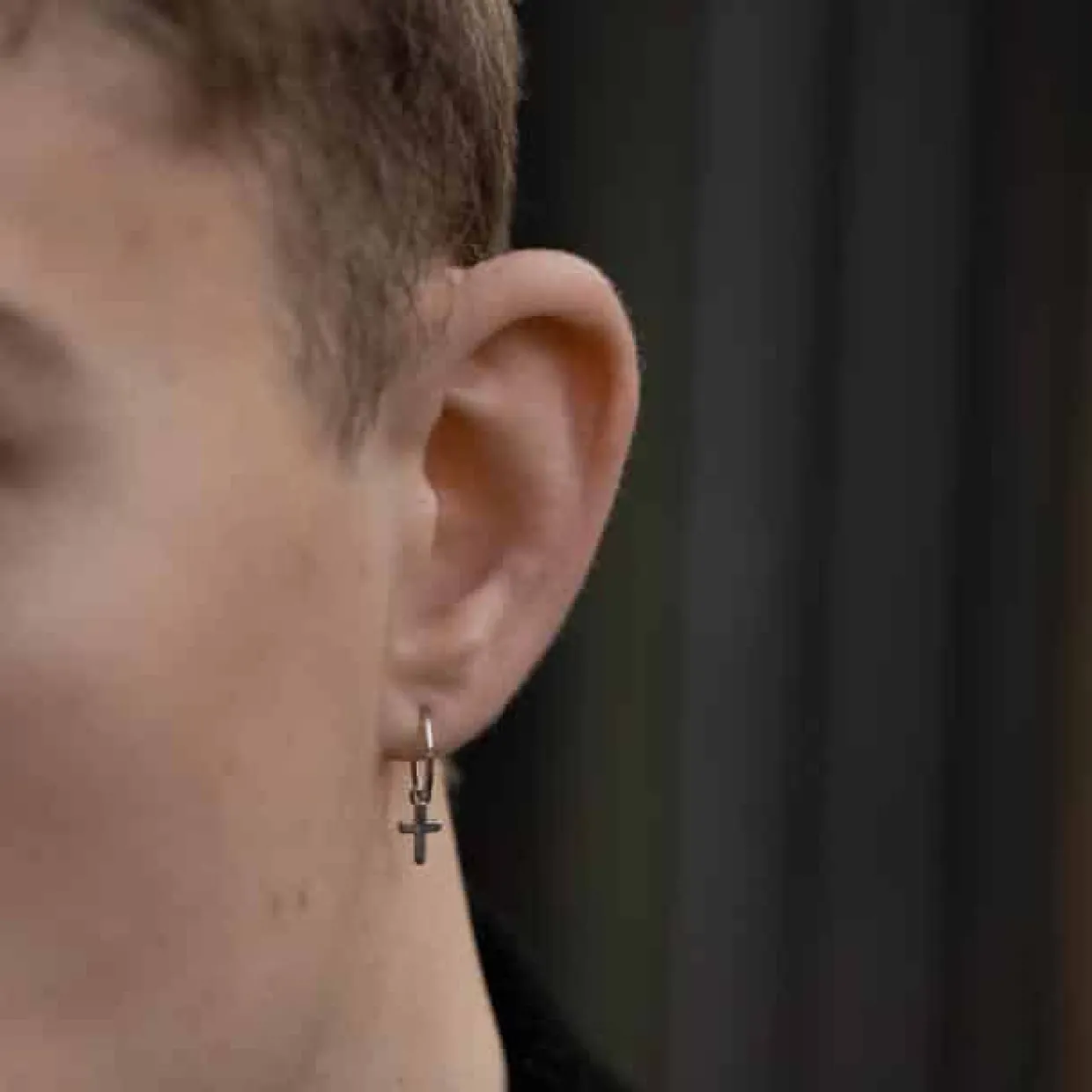 SON OF NOA ØRERING SØLV MED KORS VEDHÆNG - 30295020900