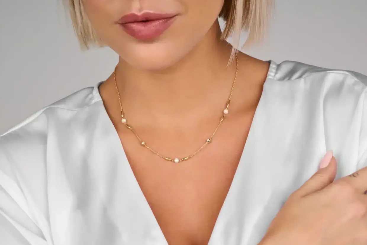 SPIRIT ICONS ‘CORNELIA’ FORGYLDT SØLV HALSKÆDE MED PERLER OG STENE - 11032-45