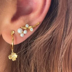 STINE A FLOW ØRERING FORGYLDT SØLV MED SYNTETISK ZIRKONIA- 1322-02-S