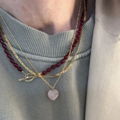 STINE A LOVE DROP RØD AGAT HALSKÆDE - 2061-02-OS