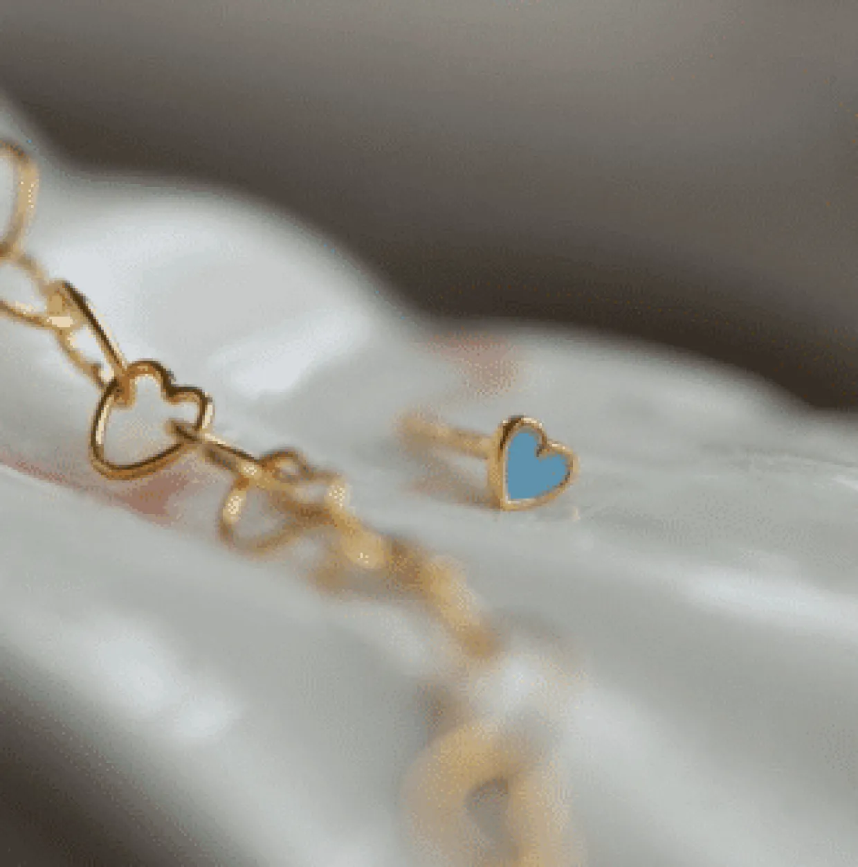 STINE A PETIT LOVE HEART ØRERING SØLV FORGYLDT - 1181-02-Light Blue