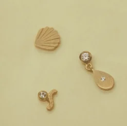 STINE A ØRERING SØLVFORGYLDT PETIT SHELL MUSLING - 1030-02-S