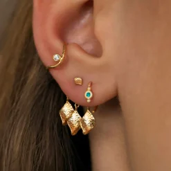 STINE A SØLV FORGYLDT PETIT BON-BON ØRERING MED GRØN ZIRKONIA - 1005-02-S-Green