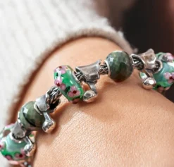 TROLLBEADS FORTRYLLET ROSENHAVE GLASKUGLE - TGLBE-20367